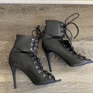 Kendall & Kylie 🔥🔥size 8,5